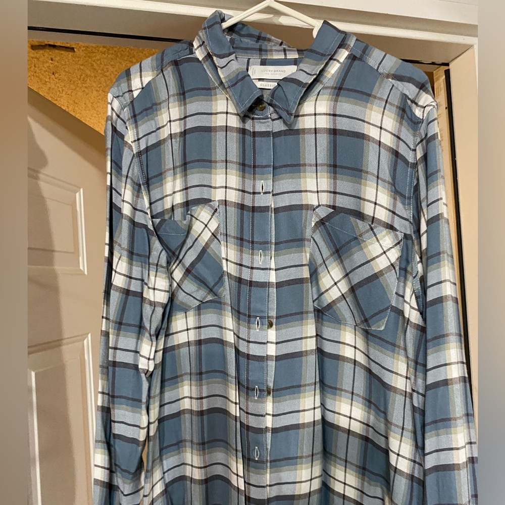 Luck Brand flannel shirt. Large never worn!